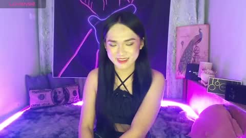 Snapshot of ahmrigrande chatting on 02/23/25, 03:40 Ahmri online show from 02/23/25, 03:40