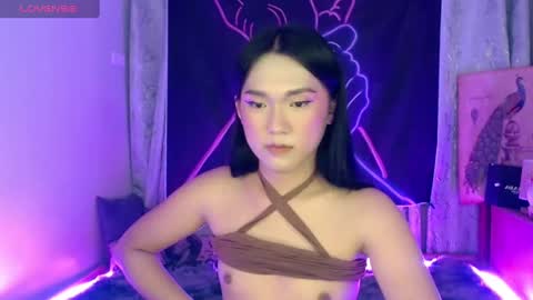 Snapshot of ahmrigrande chatting on 02/24/25, 05:42 Ahmri online show from 02/24/25, 05:42