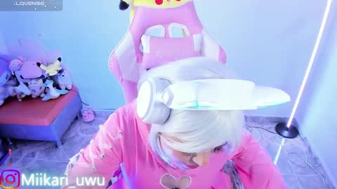 Snapshot of ahri_elderwood chatting on 02/13/26, 05:25 Ahri help me get to 100 online show from 02/13/26, 05:25