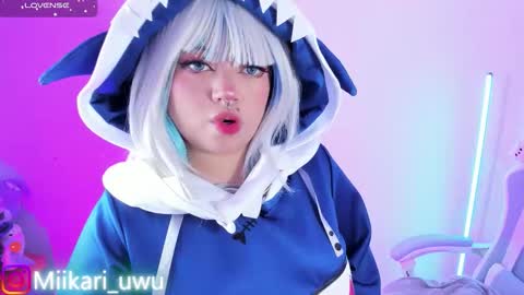 Snapshot of ahri_elderwood chatting on 03/15/26, 04:51 Ahri help me get to 100 online show from 03/15/26, 04:51