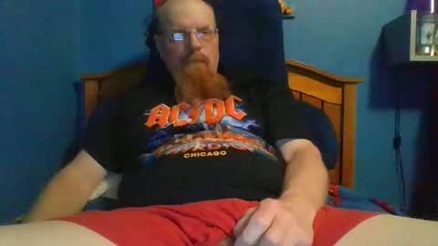 Snapshot of ahrnycumtoy chatting on 05/10/26, 07:13 hrnycummer online show from 05/10/26, 07:13