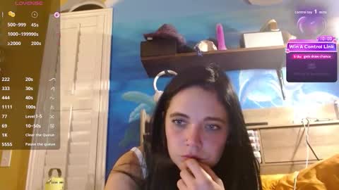 Snapshot of ahungkittykat chatting on 04/22/26, 08:28 Kat online show from 04/22/26, 08:28