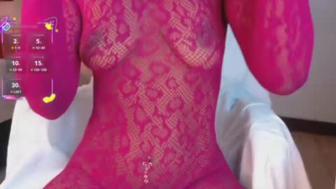 Snapshot of ahvi_ebony chatting on 06/20/26, 12:30 Ahvi Ebony online show from 06/20/26, 12:30
