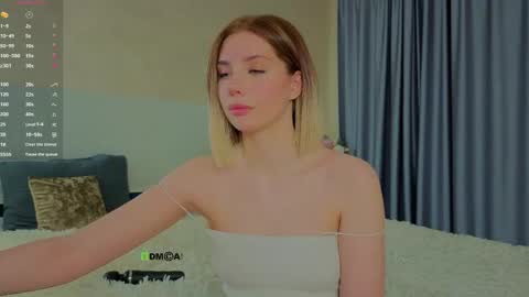 Snapshot of ai__chan chatting on 04/12/26, 04:23 ai__chan online show from 04/12/26, 04:23