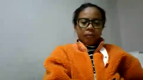 Snapshot of aicha_boobs chatting on 07/03/26, 04:46 Aicha boobs online show from 07/03/26, 04:46