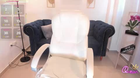 AIDA ADAMS online show from 02/25/26, 12:37