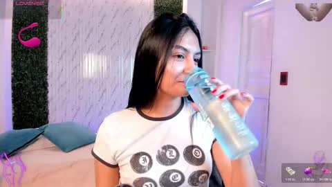 Snapshot of aidajoness chatting on 03/12/26, 12:44 aidajoness online show from 03/12/26, 12:44