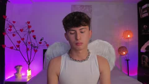 A H  online show from 02/15/25, 03:09