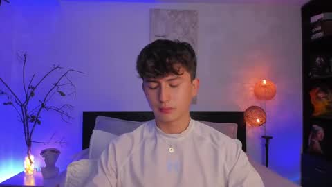 A H  online show from 02/21/25, 04:40