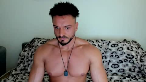 aidandark0 online show from 10/15/25, 08:47