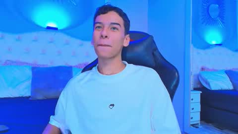 aiden_royce online show from 09/28/25, 06:30