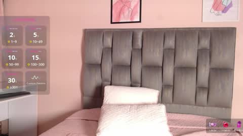 Snapshot of aiilynn_1 chatting on 10/28/25, 09:06 Ailyn online show from 10/28/25, 09:06