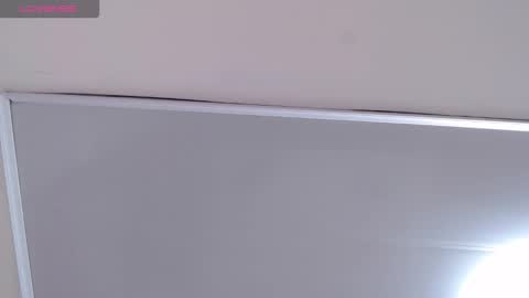 Snapshot of aiilynn_1 chatting on 11/24/25, 09:36 Ailyn online show from 11/24/25, 09:36