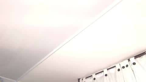 Ailyn online show from 05/18/26, 10:04