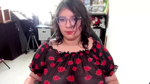 Snapshot of aikadreams chatting on 11/12/25, 03:56 Catalina online show from 11/12/25, 03:56