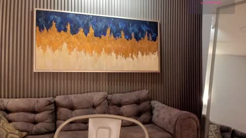 Snapshot of ailann_ chatting on 01/15/25, 07:44 Alisson online show from 01/15/25, 07:44