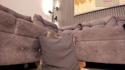 Snapshot of ailann_ chatting on 01/16/25, 10:44 Alisson online show from 01/16/25, 10:44