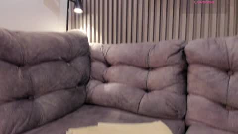 Snapshot of ailann_ chatting on 01/22/25, 10:59 Alisson online show from 01/22/25, 10:59