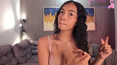 Snapshot of ailann_ chatting on 01/23/25, 07:40 Alisson online show from 01/23/25, 07:40