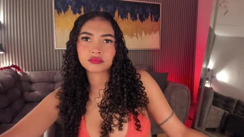 Snapshot of ailann_ chatting on 02/27/25, 07:58 Alisson online show from 02/27/25, 07:58