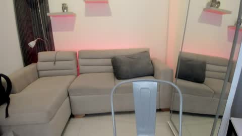 Alisson online show from 04/10/26, 07:51