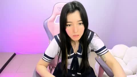 Ailee Hyuga online show from 10/20/25, 03:56