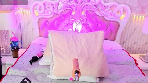   online show from 11/22/25, 10:53