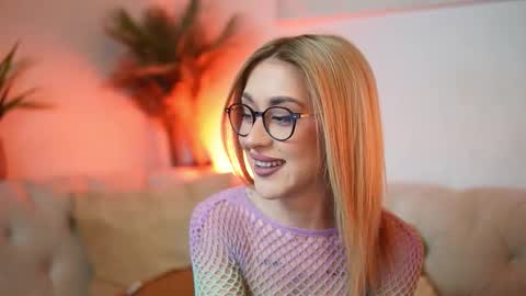  Aileen  online show from 01/16/26, 09:08