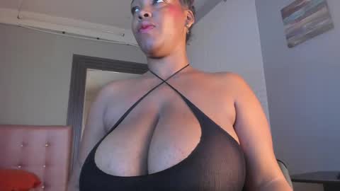 Snapshot of aileenkeys chatting on 05/22/26, 08:47 aileenkeys online show from 05/22/26, 08:47