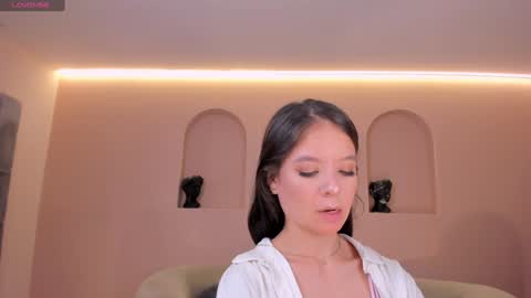 Snapshot of aileenvega chatting on 12/22/24, 04:38 AILEEN VEGA online show from 12/22/24, 04:38