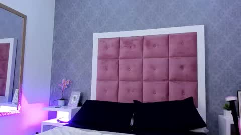 Ailen online show from 11/12/25, 12:49