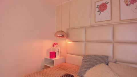 Snapshot of aily_yozuko chatting on 04/15/26, 02:40 Aily Yozuko online show from 04/15/26, 02:40