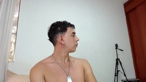 Snapshot of ain_forgge chatting on 02/14/25, 09:43 IAN online show from 02/14/25, 09:43