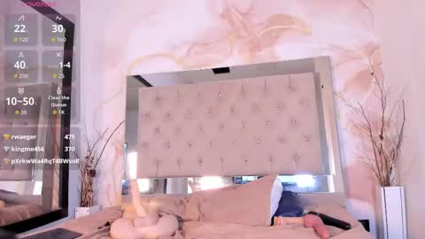 Ainaah  online show from 03/29/26, 12:21