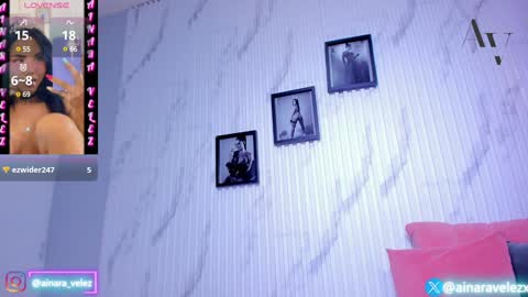 AinaraVelez online show from 12/08/24, 02:49