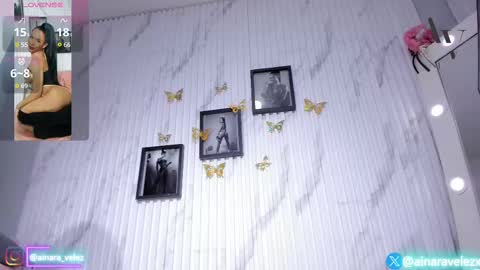 AinaraVelez online show from 09/18/25, 04:31