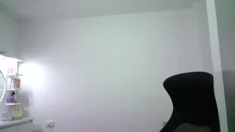 AINE online show from 11/04/25, 12:32