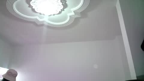 Snapshot of aineangeel chatting on 11/08/25, 07:01 AINE online show from 11/08/25, 07:01