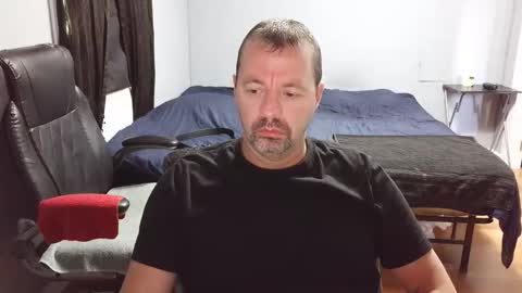 Snapshot of airbornelunsford39 chatting on 05/19/26, 04:02 Daddy online show from 05/19/26, 04:02