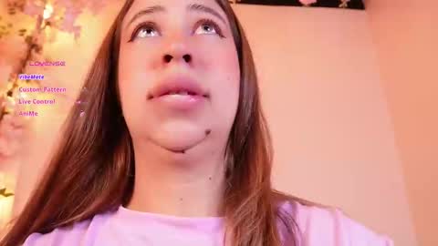 Snapshot of airi_pierce chatting on 02/28/26, 11:11 Airi online show from 02/28/26, 11:11