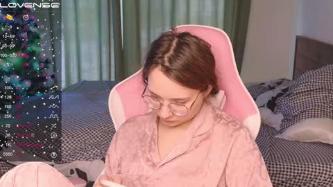 airyhill online show from 12/25/24, 09:02