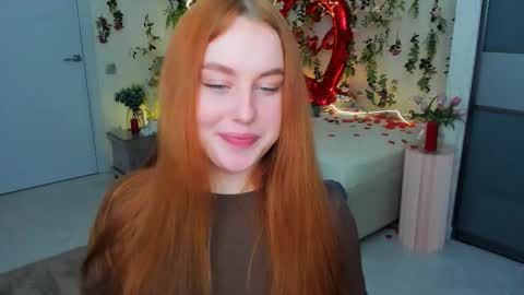 Snapshot of airysilhouette chatting on 03/10/26, 10:20 Louise online show from 03/10/26, 10:20