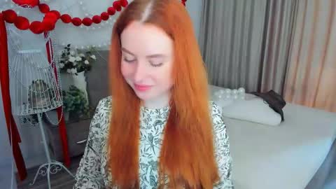 Louise online show from 05/17/26, 04:10