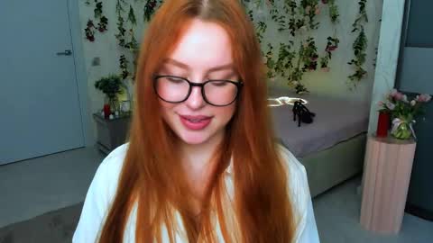 Louise online show from 05/23/26, 04:39