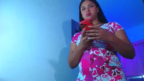 Snapshot of aisha299 chatting on 04/29/26, 04:44 aisha299 online show from 04/29/26, 04:44