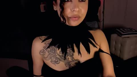 Snapshot of aisha_goldstein chatting on 03/19/26, 12:53 Aisha online show from 03/19/26, 12:53