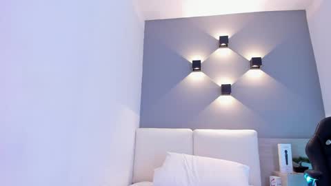 Snapshot of aisha_h chatting on 01/06/25, 02:26 Aisha online show from 01/06/25, 02:26