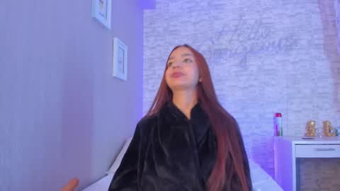 Snapshot of aisha_h chatting on 02/18/25, 03:10 Aisha online show from 02/18/25, 03:10