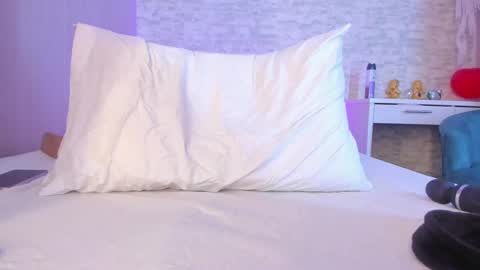 Snapshot of aisha_h chatting on 02/27/25, 02:53 Aisha online show from 02/27/25, 02:53