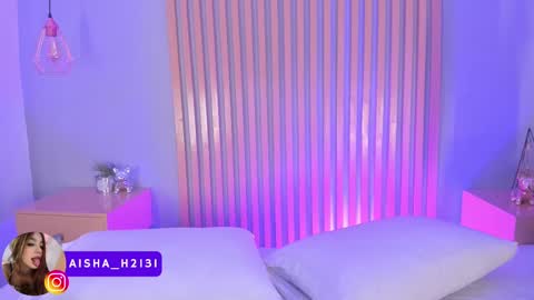 Snapshot of aisha_h chatting on 09/22/25, 09:06 Aisha online show from 09/22/25, 09:06